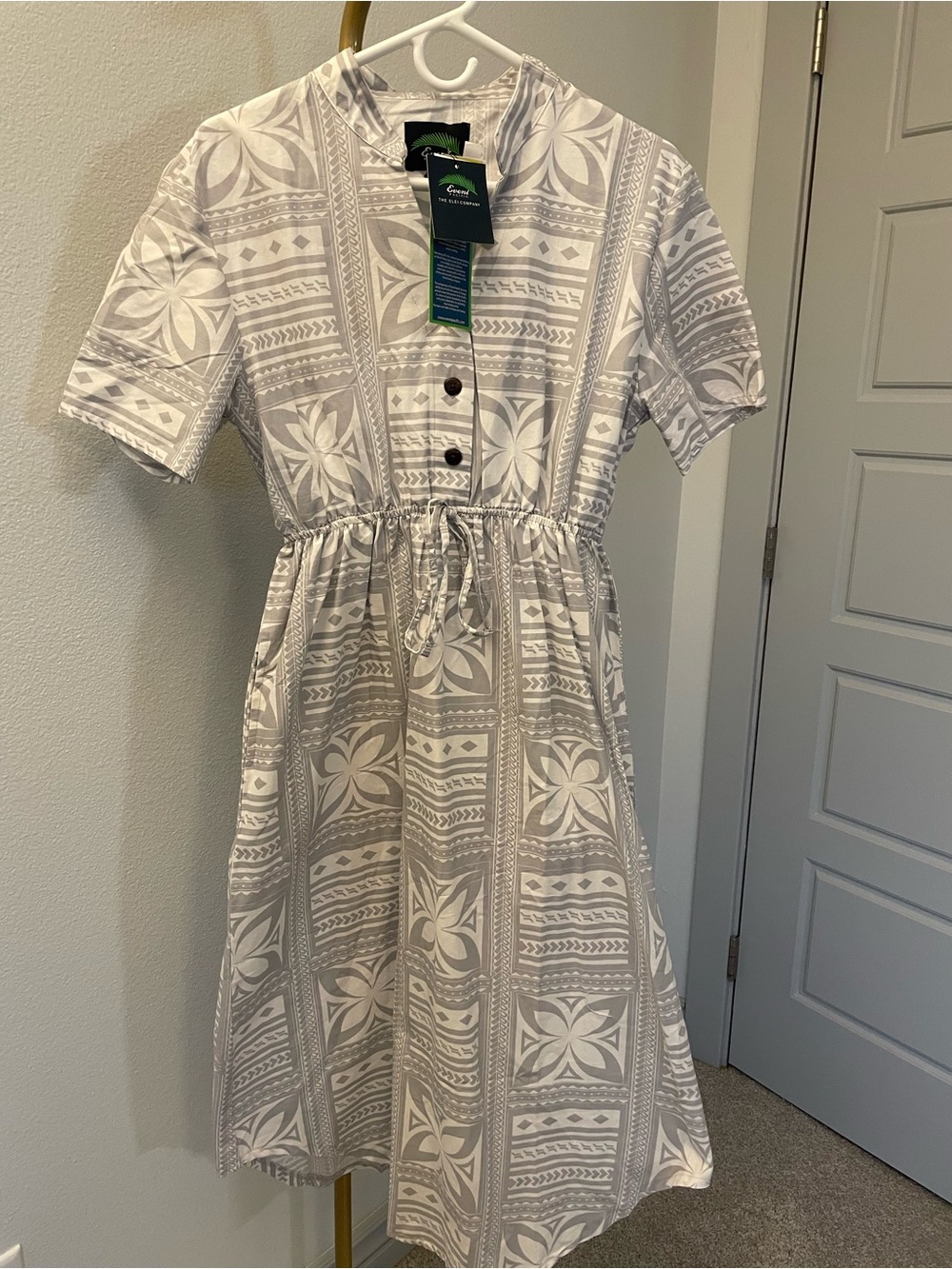 Eveni Pacific Nora Dress Prince Grey Tropical Print Midi Dress NWT Size 12